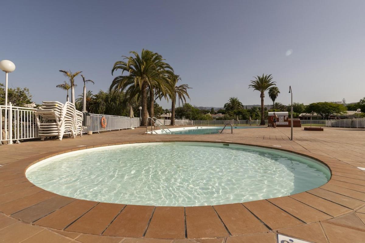 מספאלומס Bungalow Familiar Complejo Melocotones Maspalomas מראה חיצוני תמונה