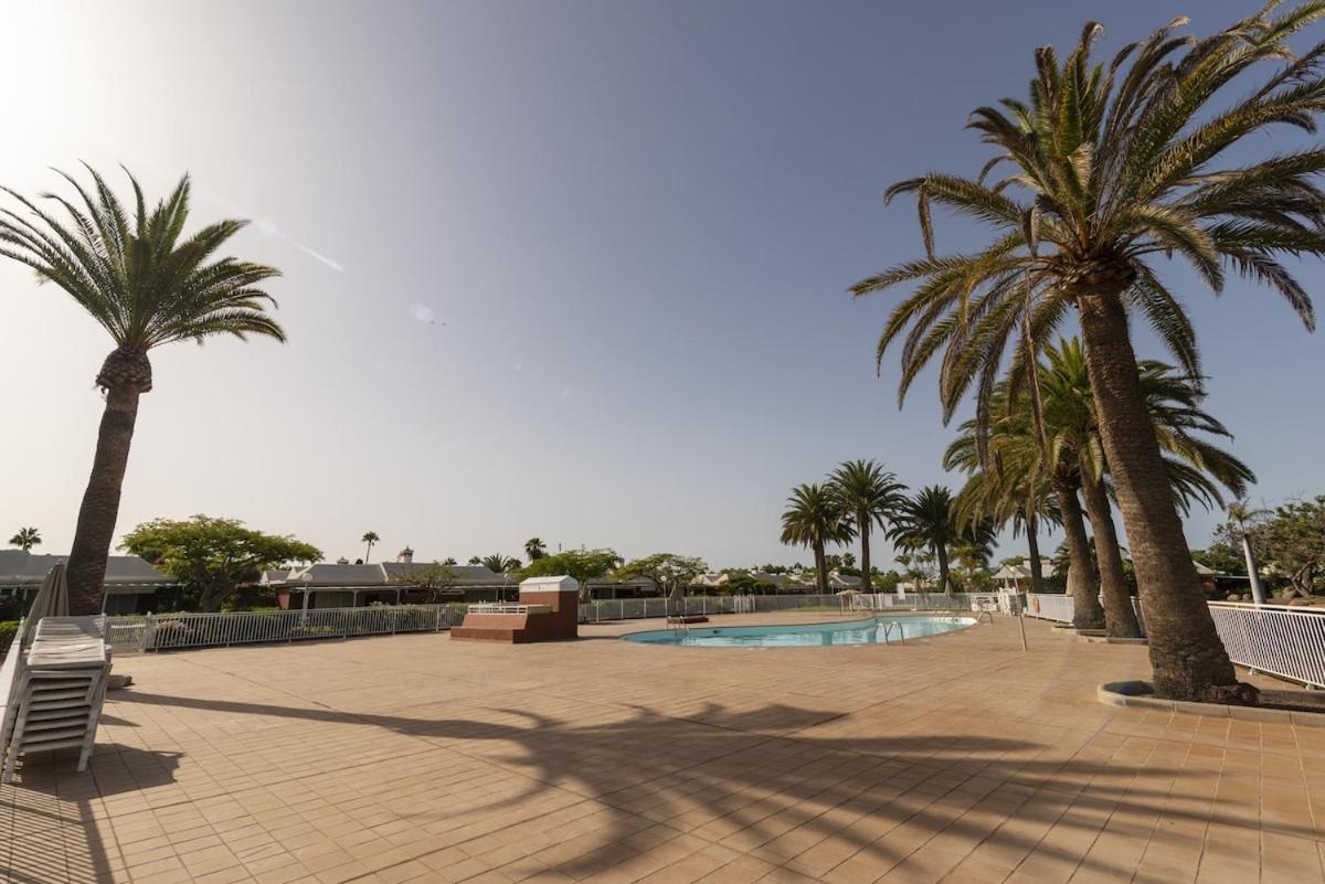 מספאלומס Bungalow Familiar Complejo Melocotones Maspalomas מראה חיצוני תמונה
